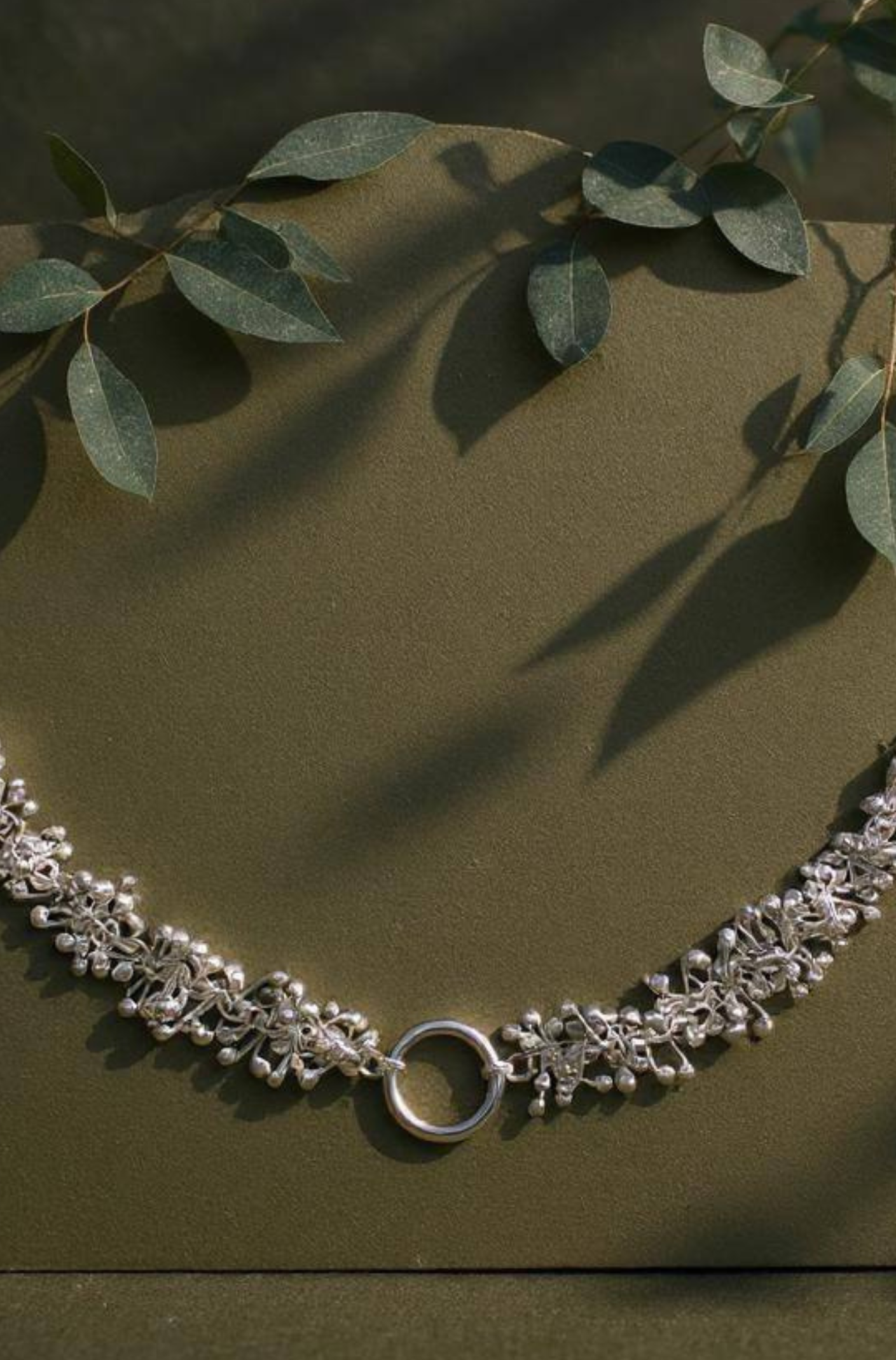 Grape Vine necklace by joola – handcrafted in 925 sterling silver with a rhodium-plated finish, inspired by the graceful rhythm of grape vines.