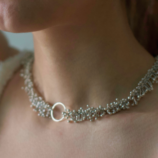 Grape Vine necklace by joola – handcrafted in 925 sterling silver with a rhodium-plated finish, inspired by the graceful rhythm of grape vines.